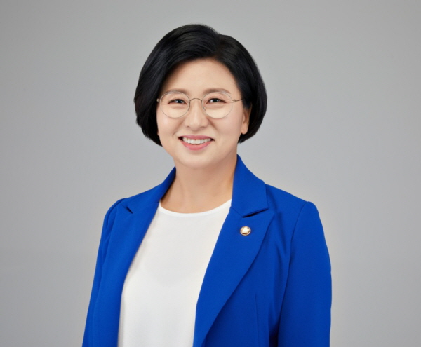 국회 기획재정위원회 더불어민주당 양경숙 의원